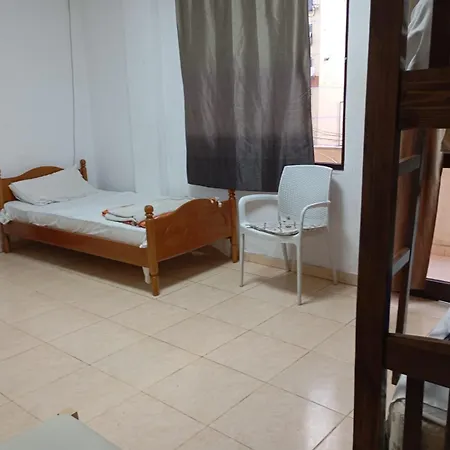 Hostel Enjoy Tirana